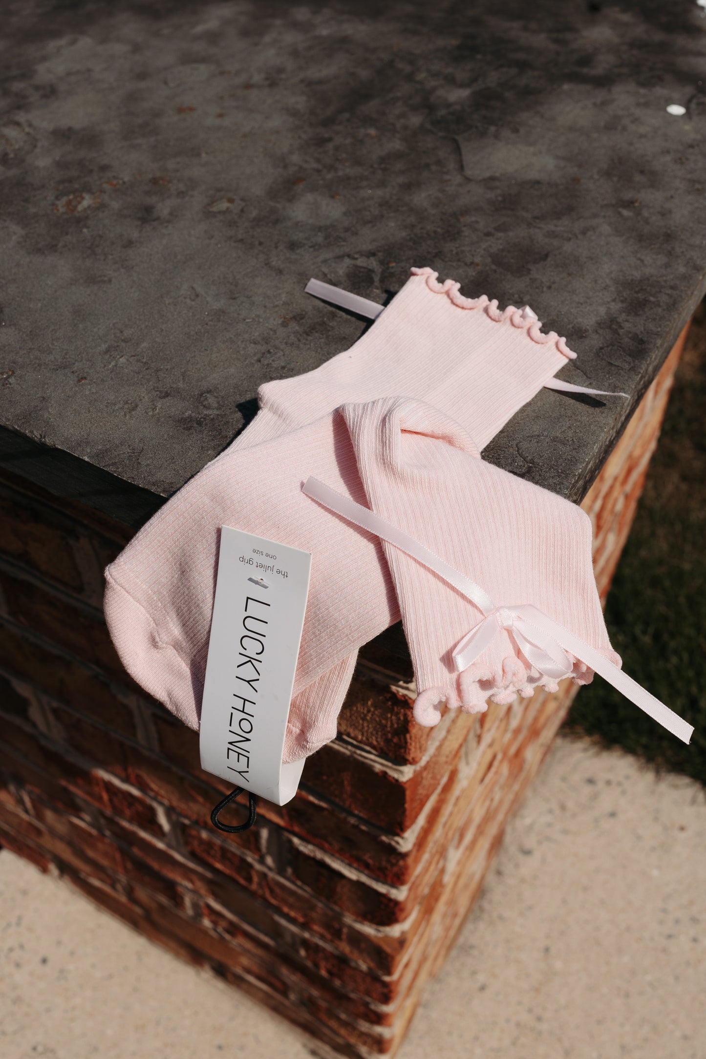 Lucky Honey Grip Socks